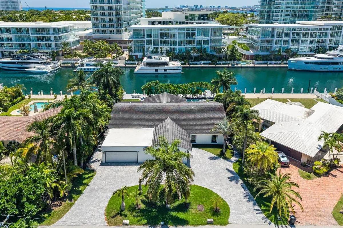 m59 at 2540 MERCEDES Drive, Fort Lauderdale