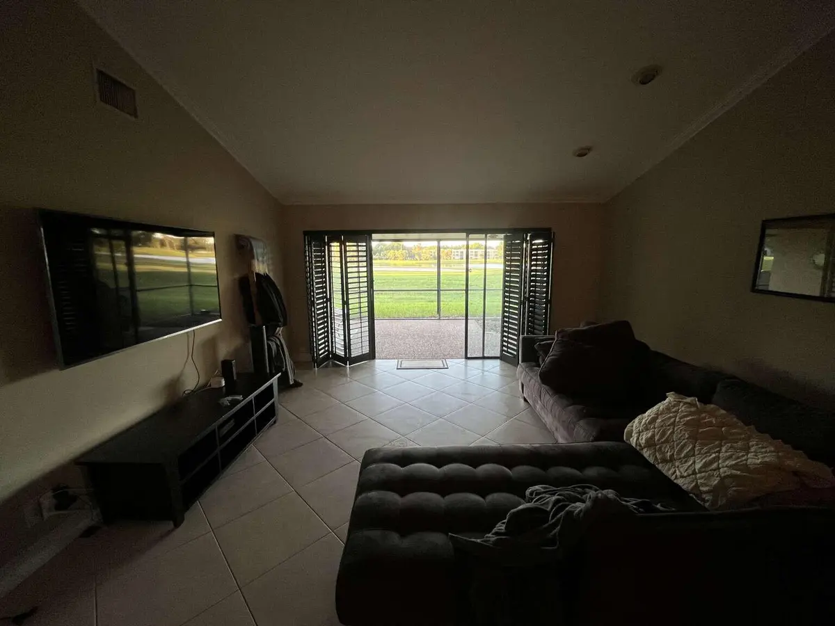 Duco.2 at 16233 Laurel Drive 17, Weston