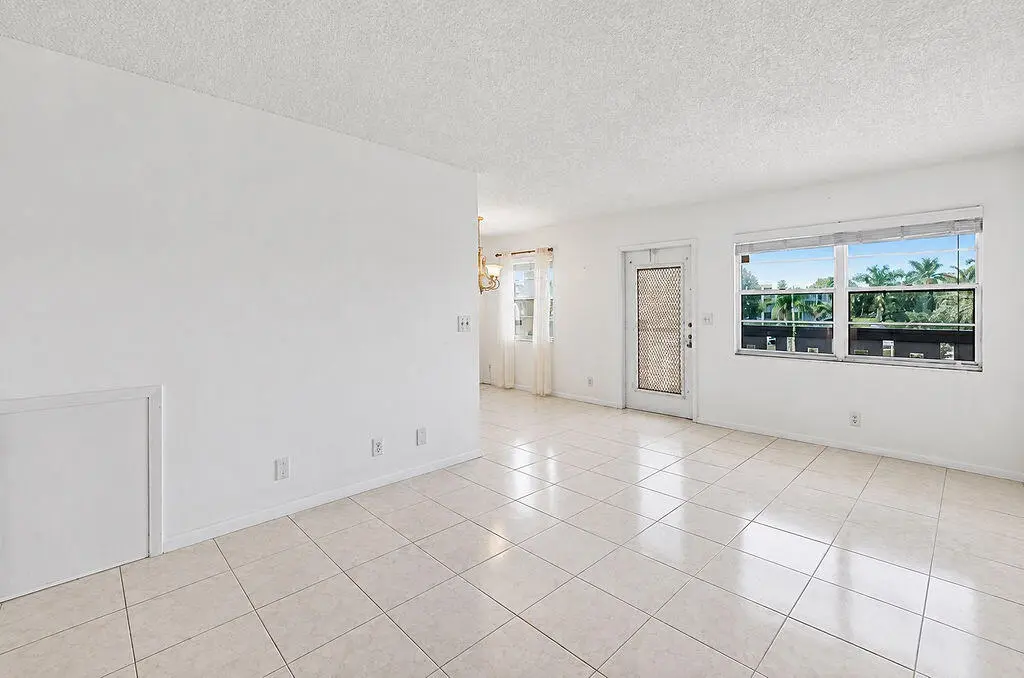 Undetermined at 3026 Rexford B, Boca Raton