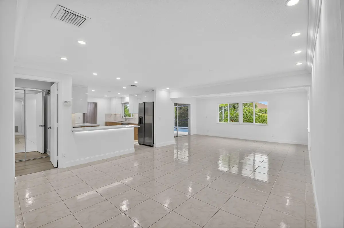 20250930171129762978000000-o at 4599 Brady Boulevard, Delray Beach