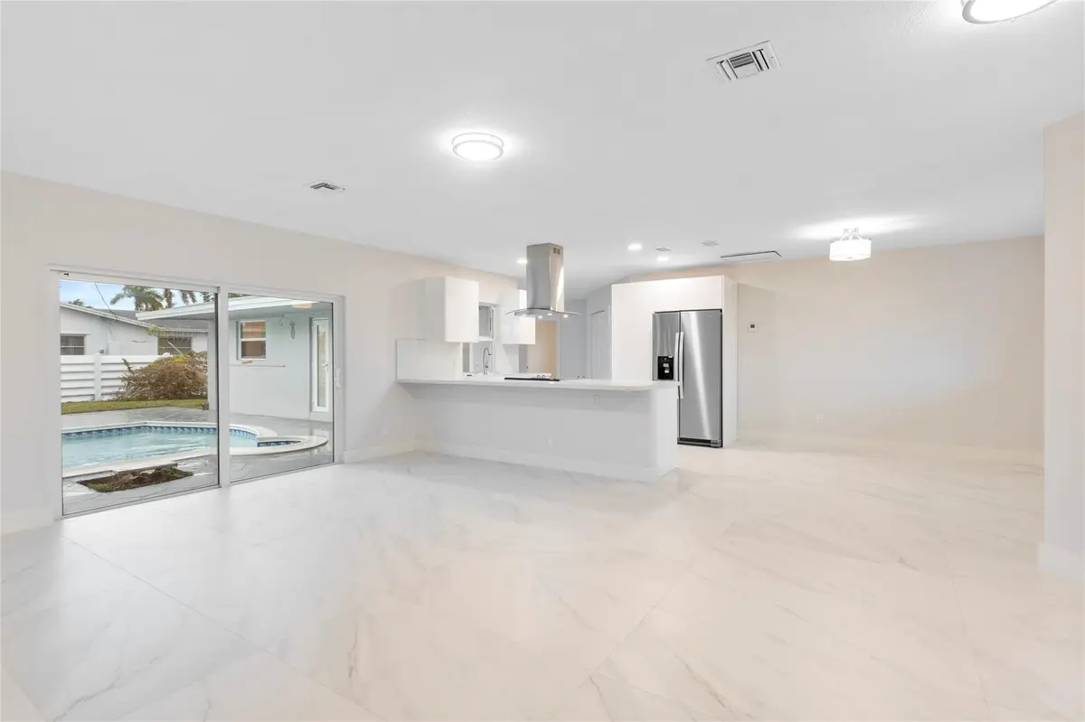 Photo 21 at 4490 NW 8TH Street, Coconut Creek