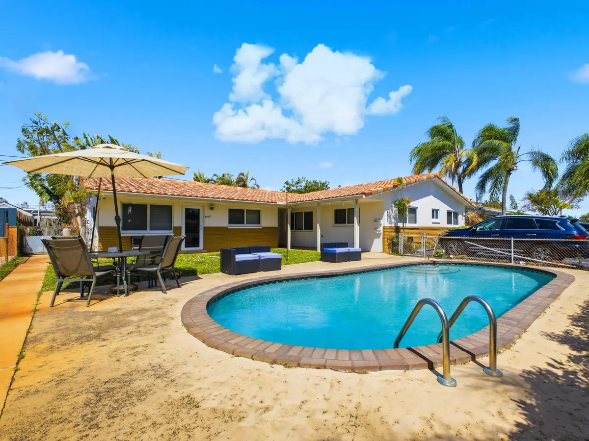 Front at 451 SE 1st Avenue A-B, Pompano Beach
