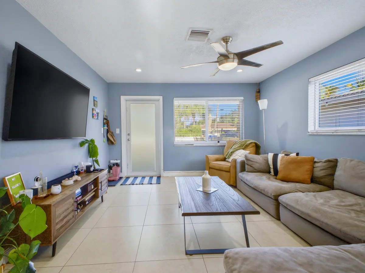 Unit A Living at 451 SE 1st Avenue A-B, Pompano Beach