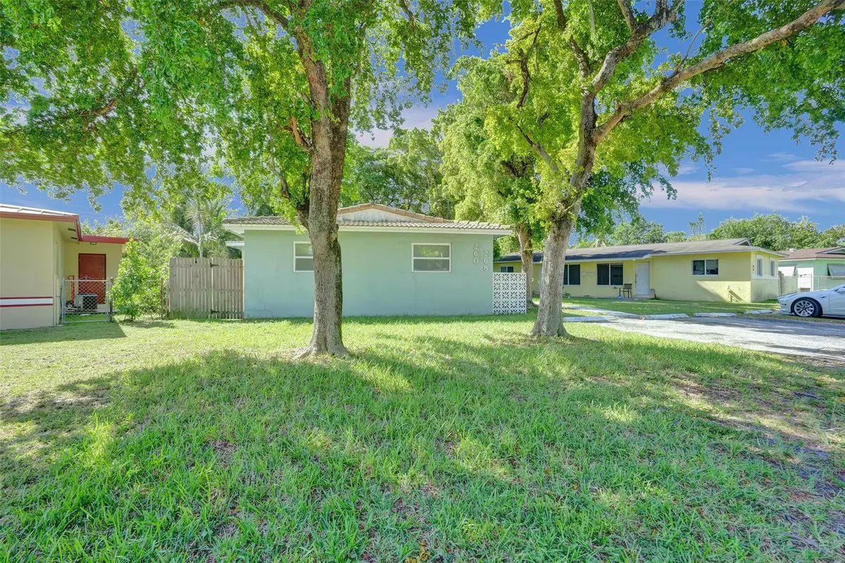 Photo 4 at 260 NE 41st Street, Oakland Park