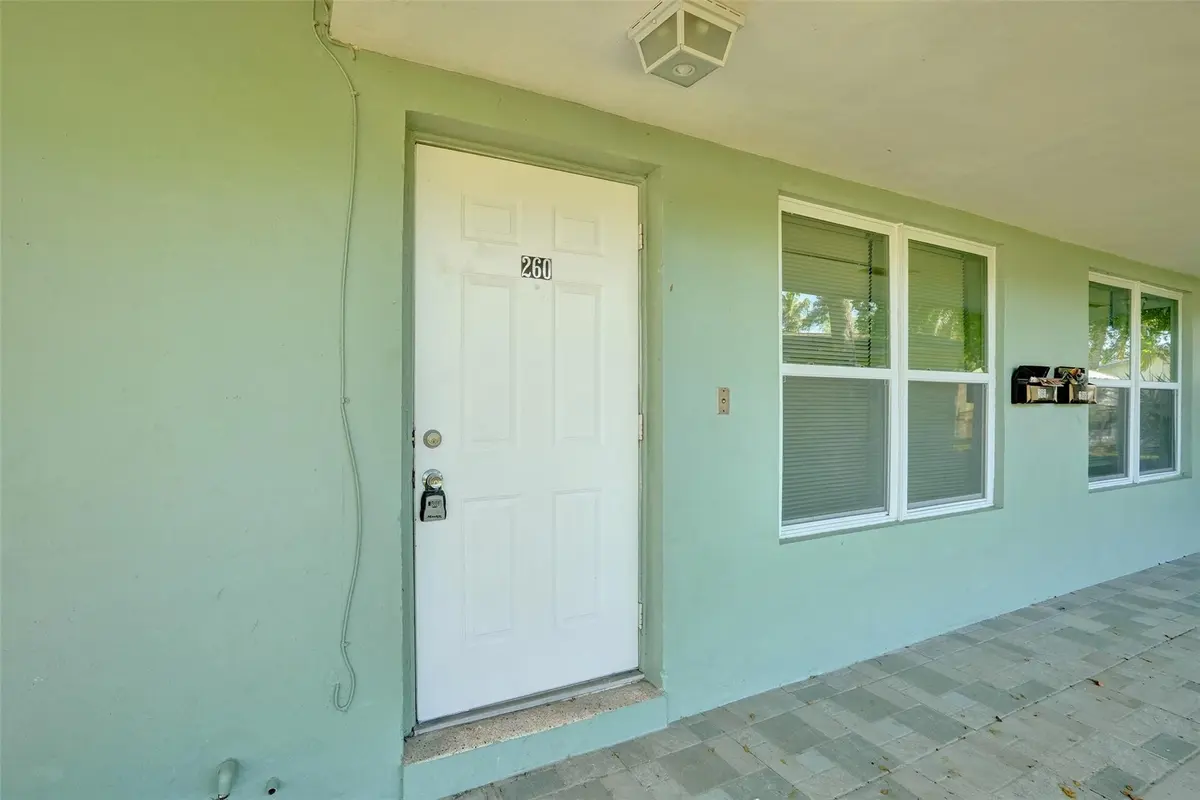 Photo 5 at 260 NE 41st Street, Oakland Park