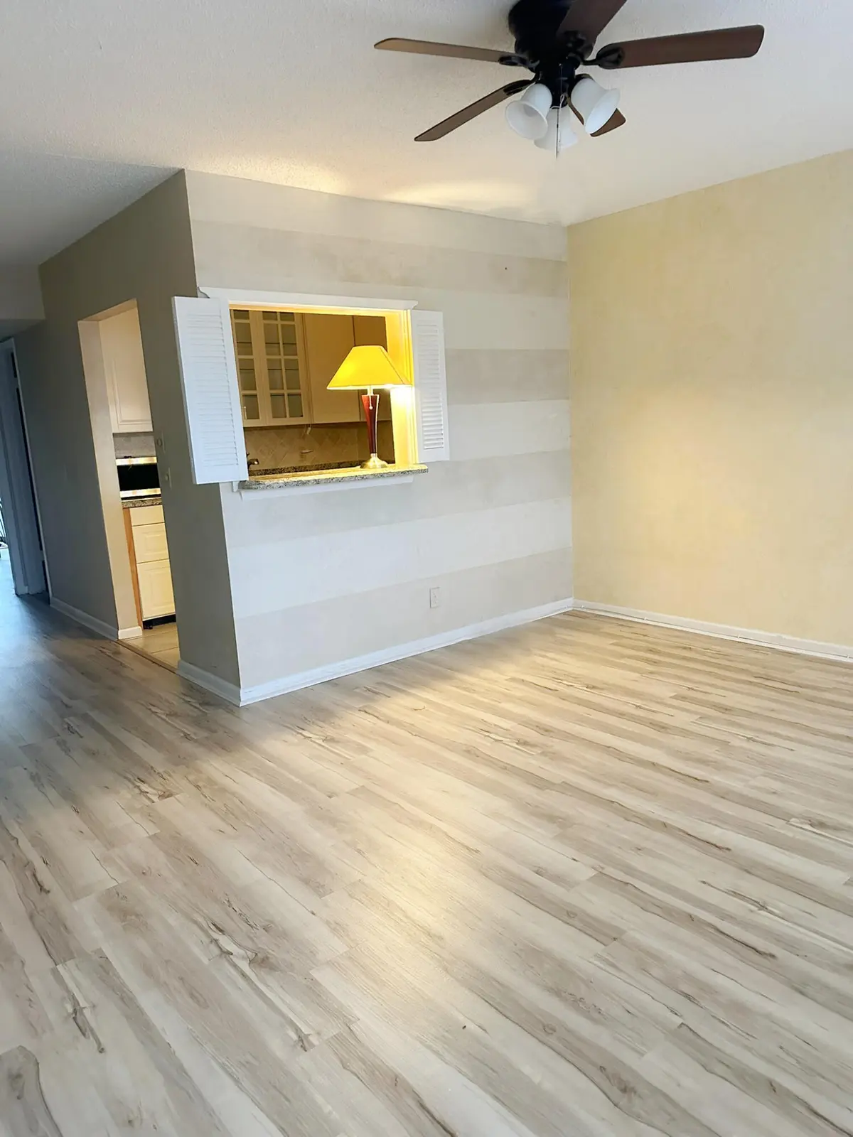 Living room 3 at 161 VENTNOR J Drive 161, Deerfield Beach