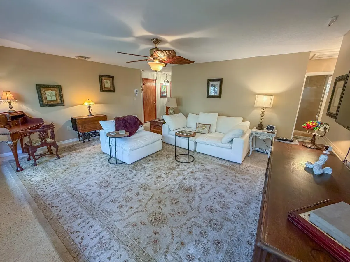 016-020-4195 NE Hyline Dr-1334x1000 at 4195 NE HYLINE Drive, Jensen Beach