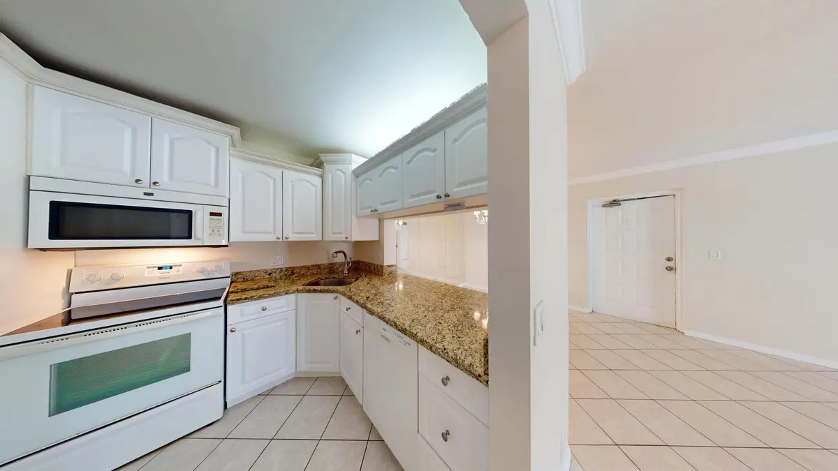 1015-Green-Pine-Blvd-C2-04292025_161204 at 1015 GREEN PINE Boulevard C2, West Palm Beach