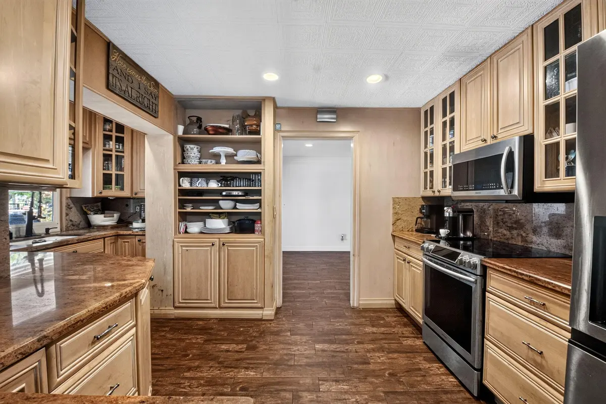 244 Walton Heath, Lake Worth FL 33462 at 244 Walton-Heath Drive, Atlantis