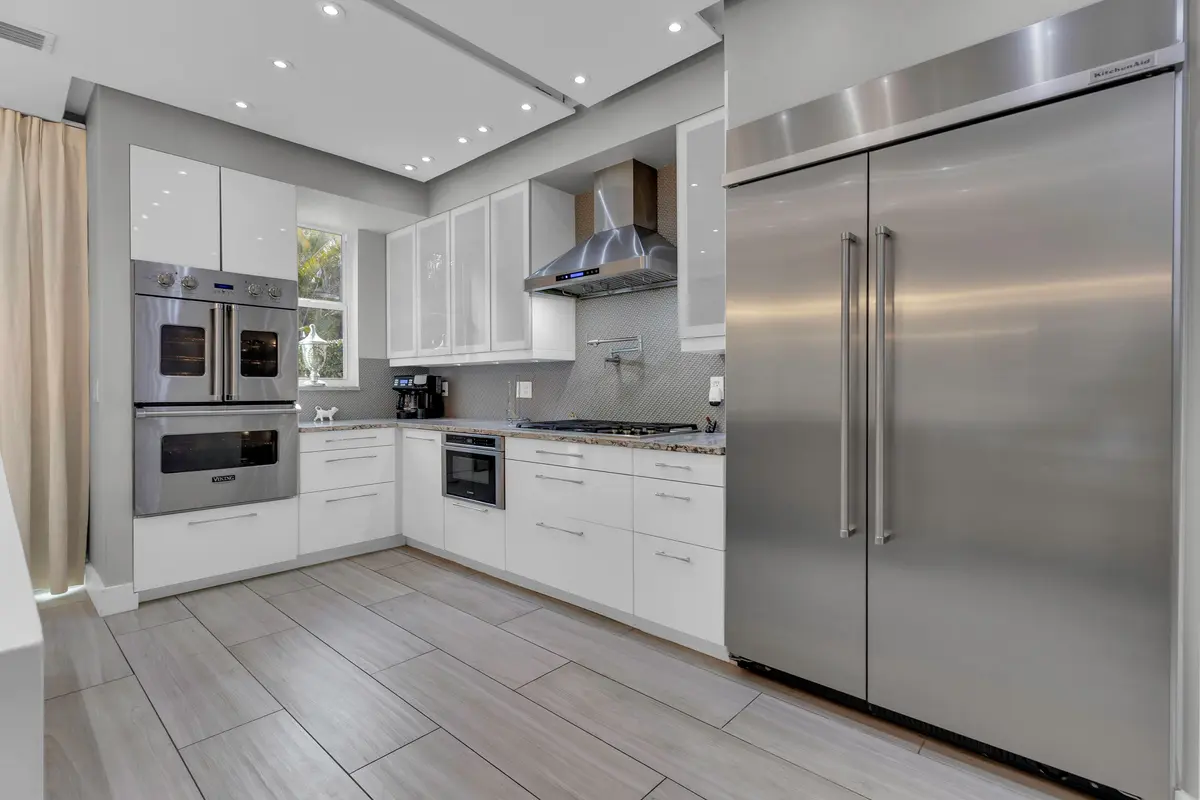 1-9 at 2550 NW 52ND Street, Boca Raton
