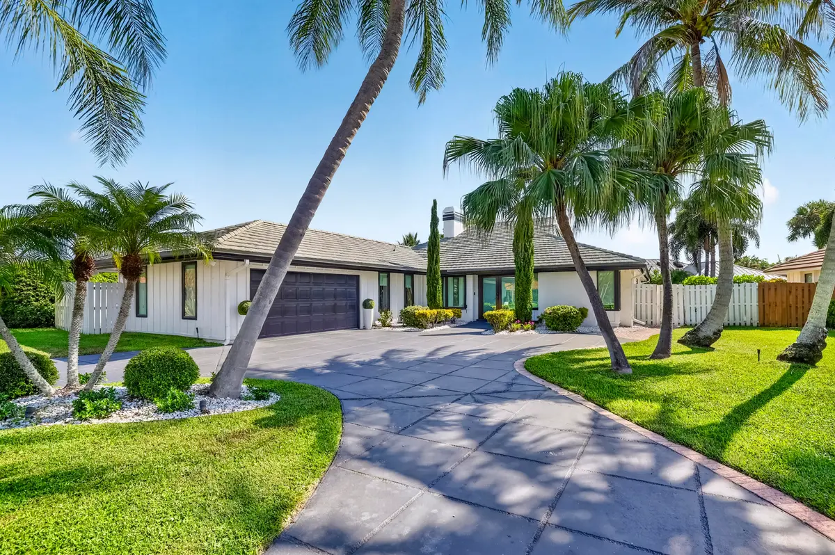 Exterior Front at 12894 N Normandy Way, Palm Beach Gardens