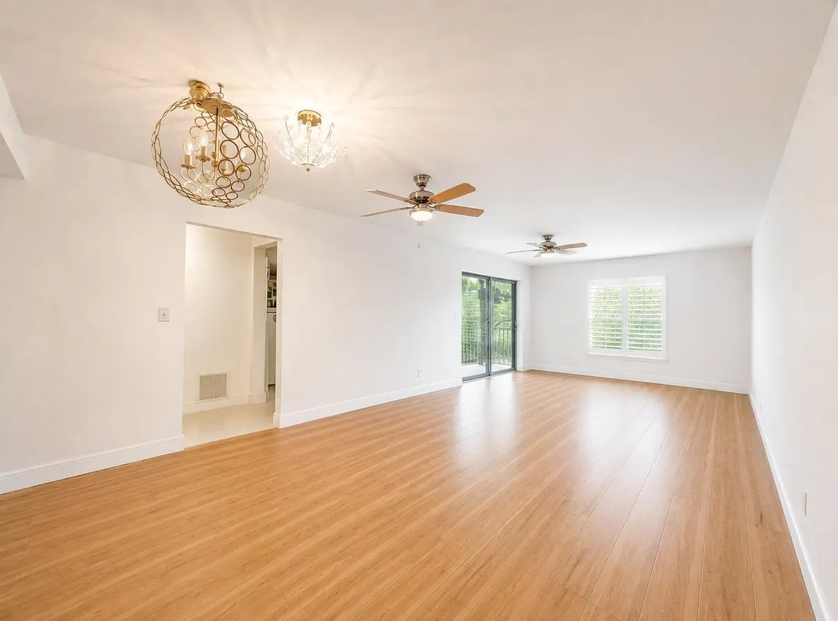 LIVING ROOM at 5570 Tamberlane Circle 331, Palm Beach Gardens