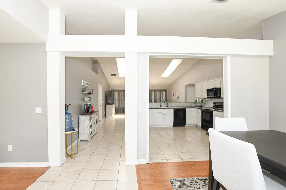 LR-5825 at 2133 SW LARCHMONT Lane, Port St. Lucie