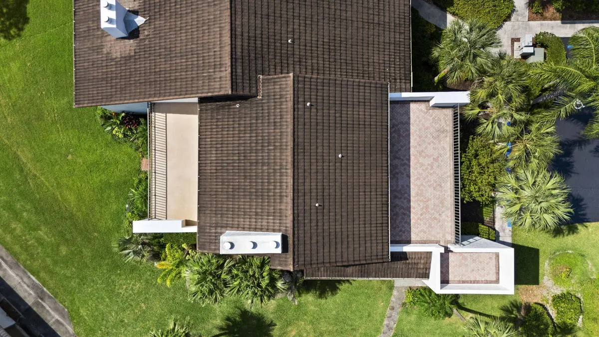 4-web-or-mls-DJI_20260813090351_0023_D at 3400 TWIN LAKES Terrace 206, Fort Pierce