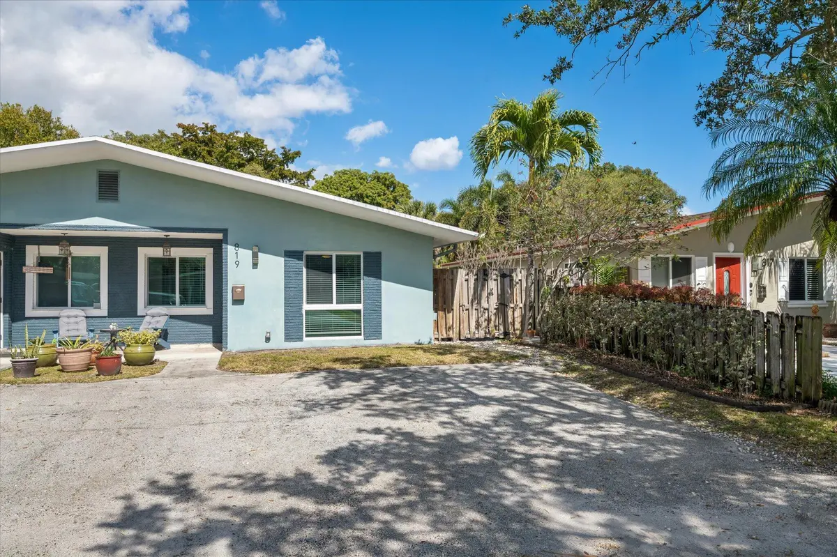 01-Holtzheuser-819 SW 13th St-1 at 819 SW 13TH Street, Fort Lauderdale