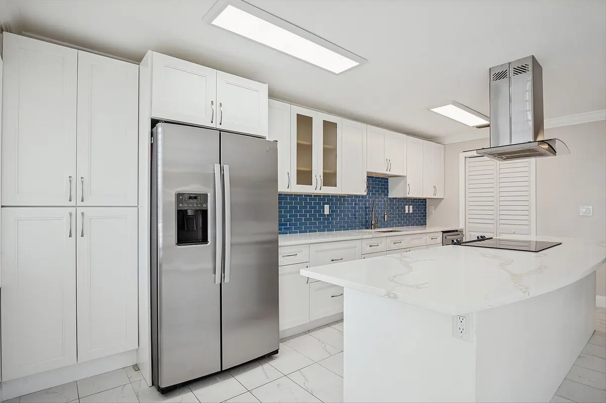 06-Holtzheuser-819 SW 13th St-6 at 819 SW 13TH Street, Fort Lauderdale