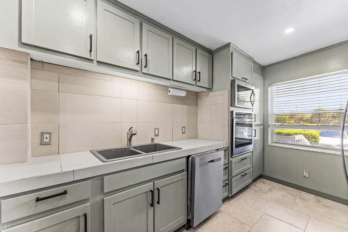 5 007-155YachtClubDrive-101-NorthPalmBea at 155 Yacht Club Drive 101, North Palm Beach