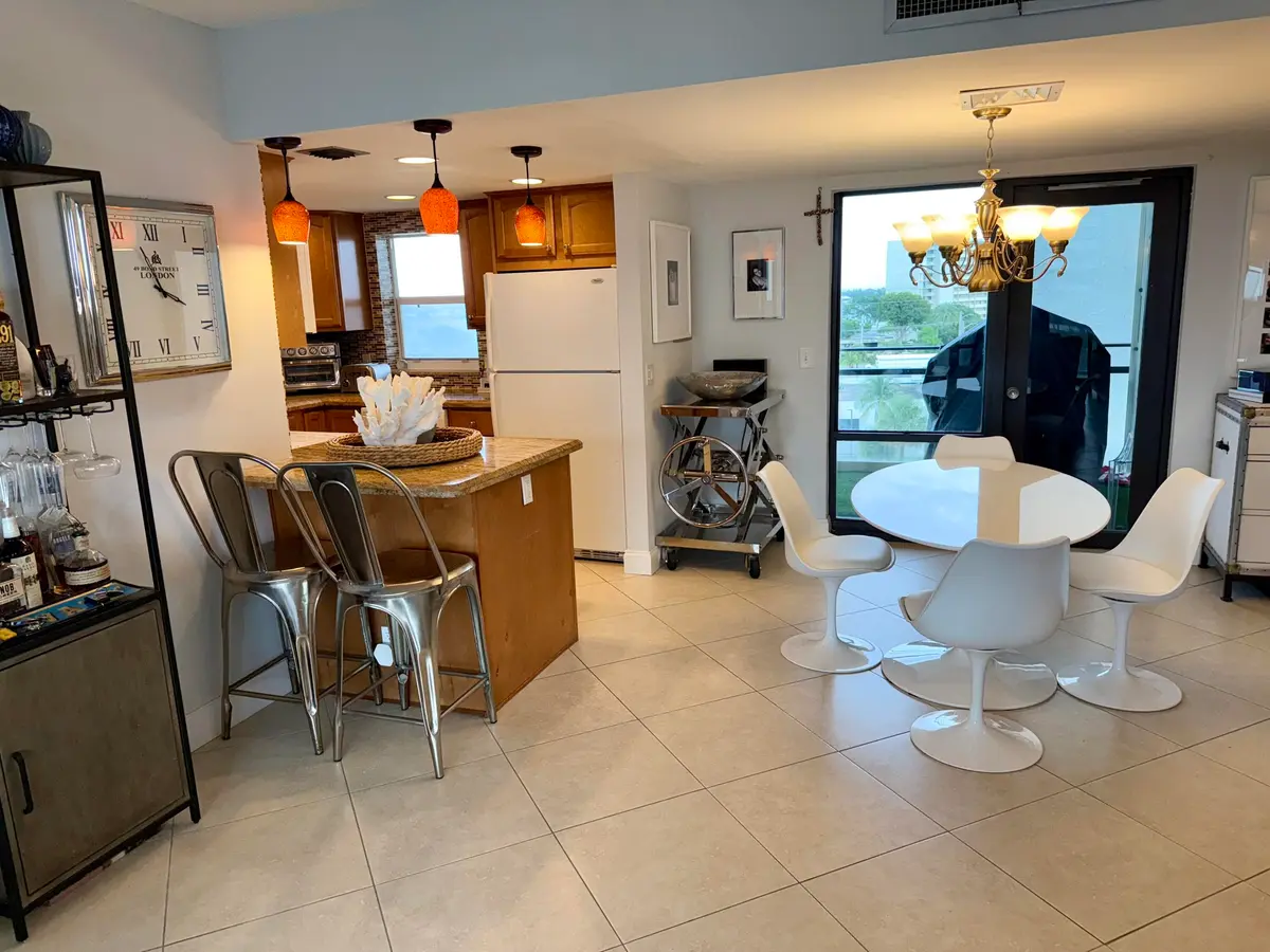 IMG_3577 at 336 Golfview Road 718, North Palm Beach