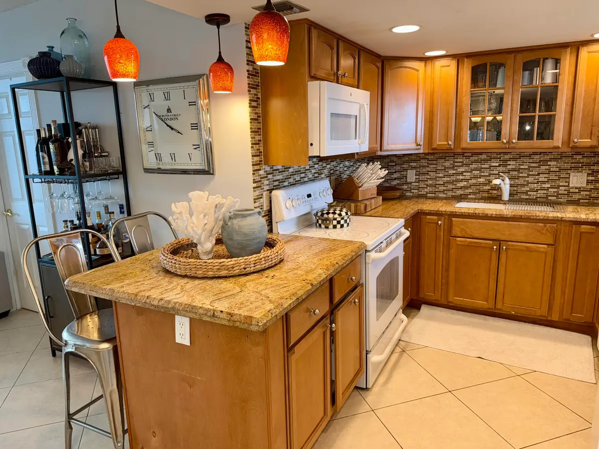 Kitchen at 336 Golfview Road 718, North Palm Beach