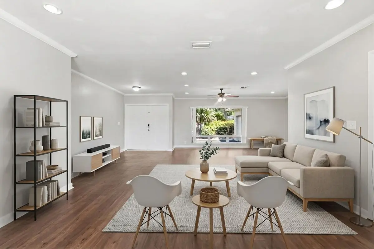 Virtually Staged at 613 SEA TURTLE Way, Plantation