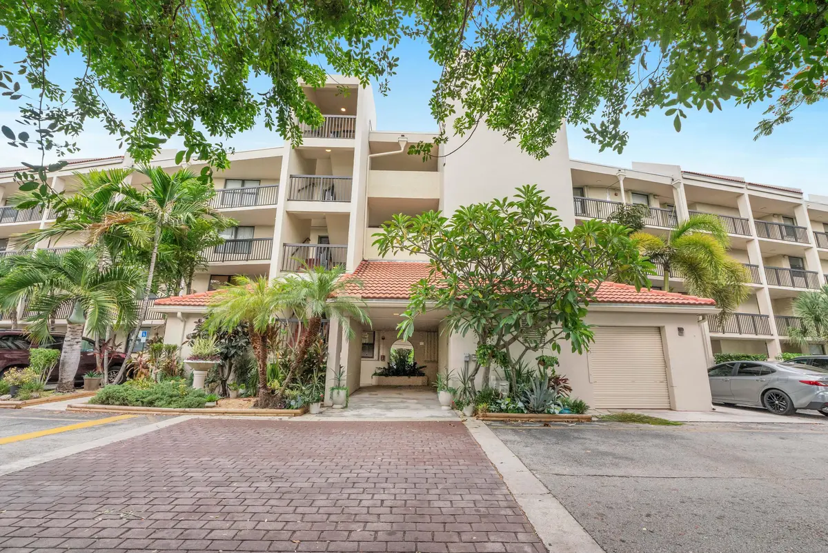116 Lake Emerald Dr u101-12 at 116 LAKE EMERALD Drive 101, Oakland Park