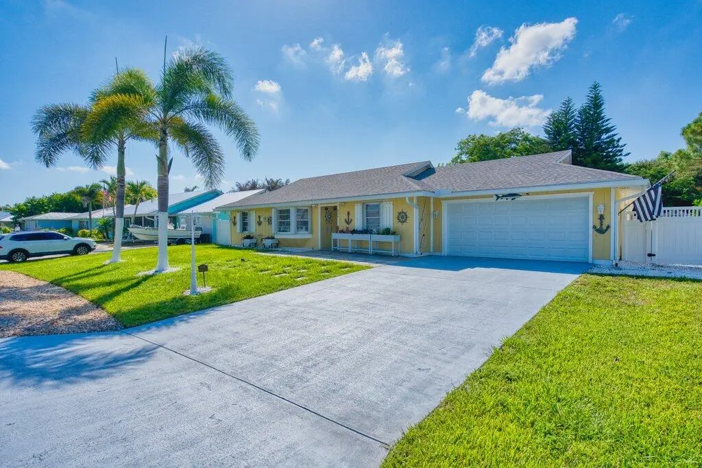 DSC07111_HDR.jpeg-SMALL at 888 NE Maranta Terrado, Jensen Beach