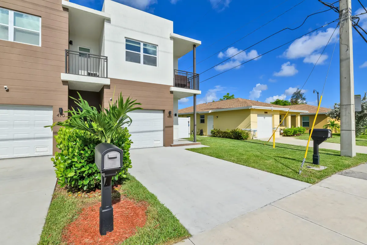 1-46 at 460 NW 27th Avenue, Pompano Beach