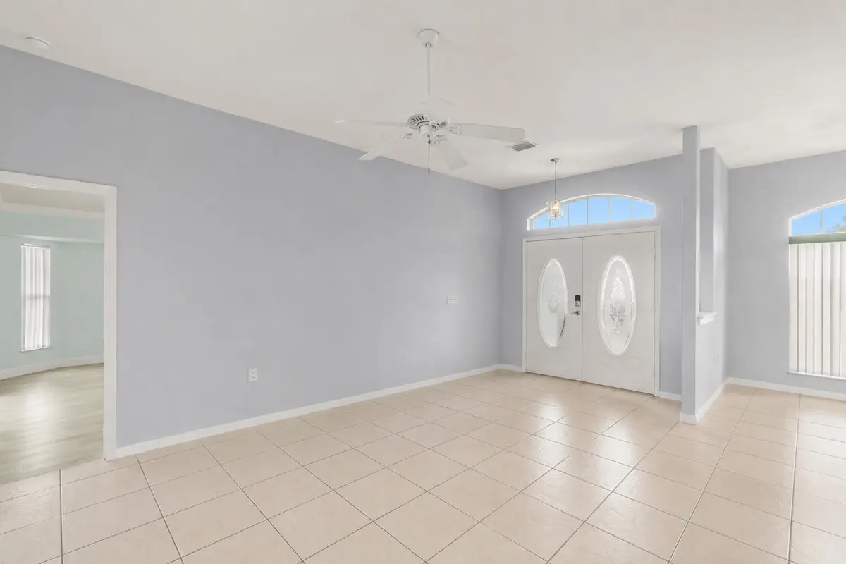 Image00034 at 488 ARBOR Street, Sebastian