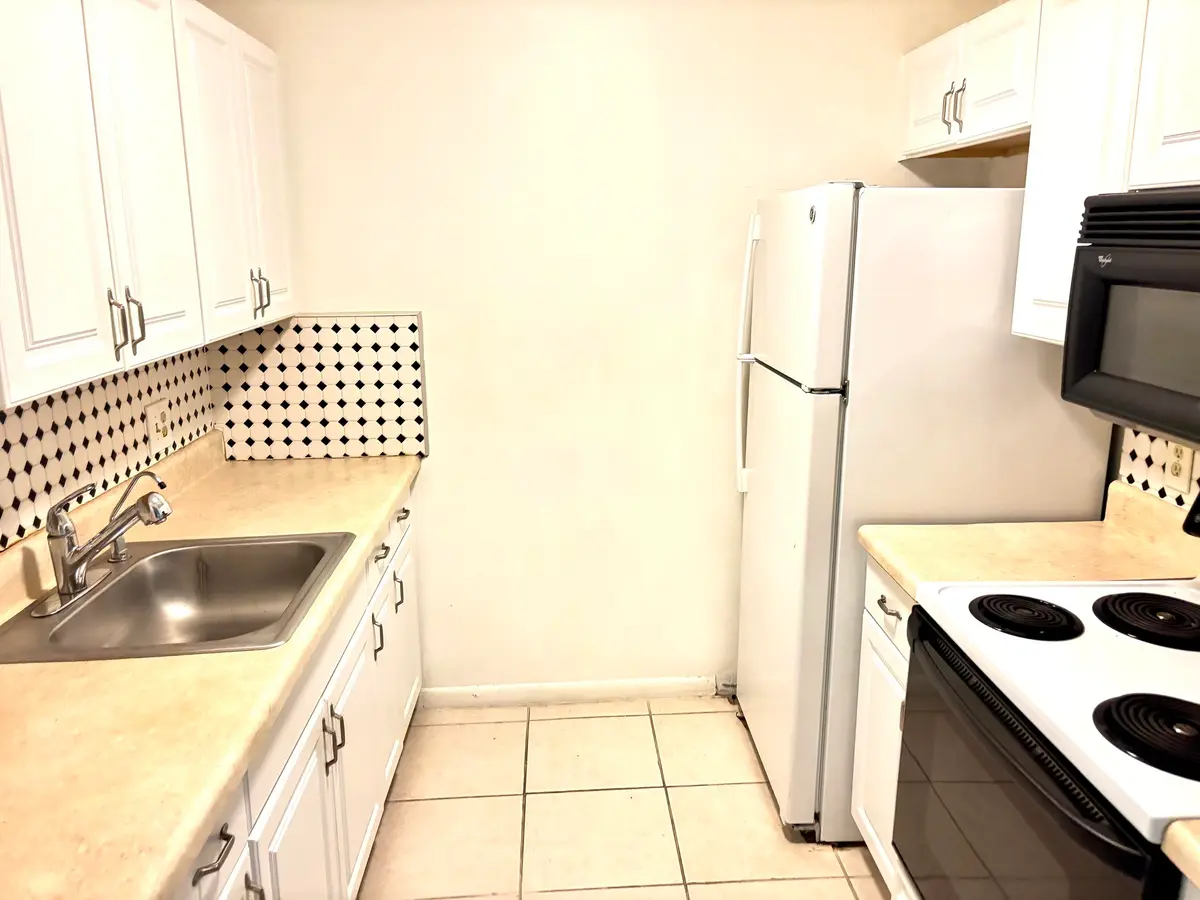 Kitchen at 13350 SW 1ST Street 108P, Pembroke Pines