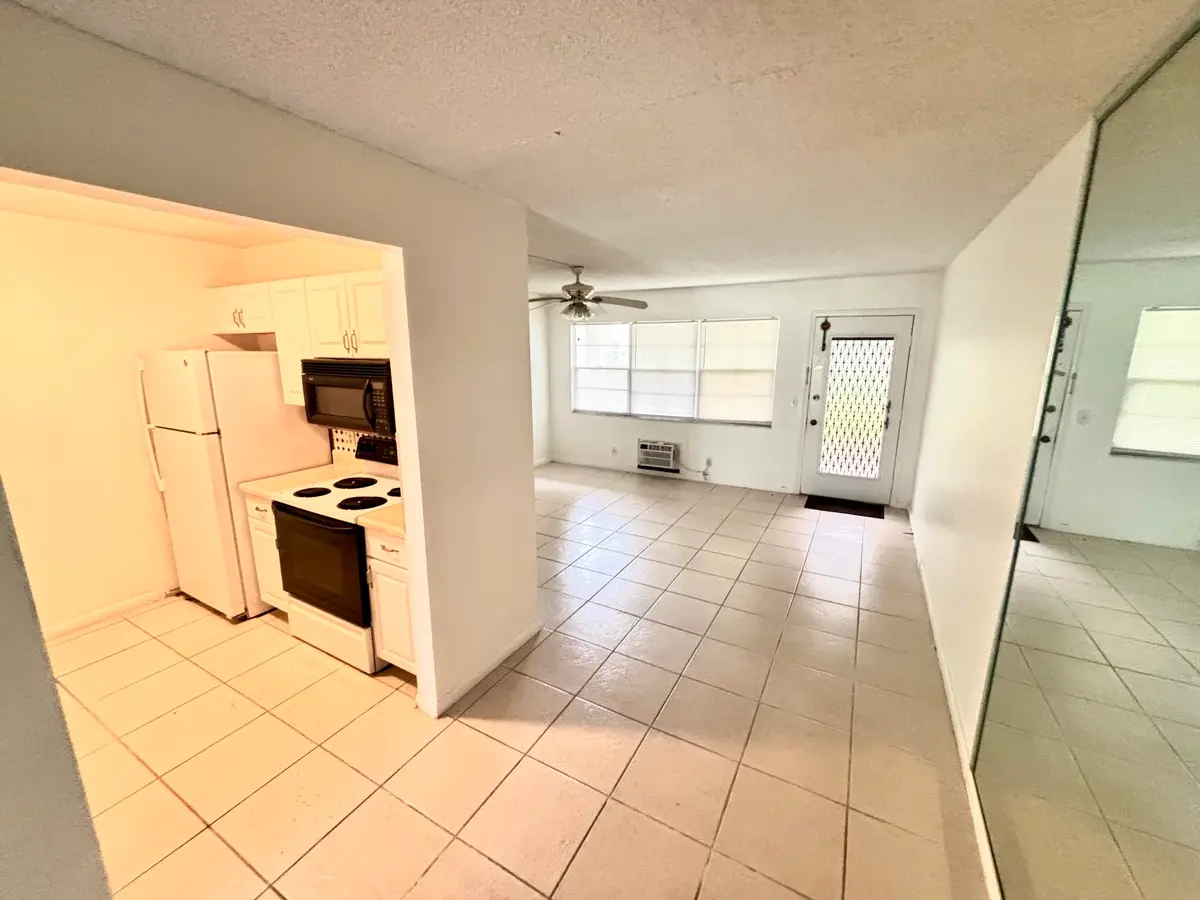 Kitchen at 13350 SW 1ST Street 108P, Pembroke Pines