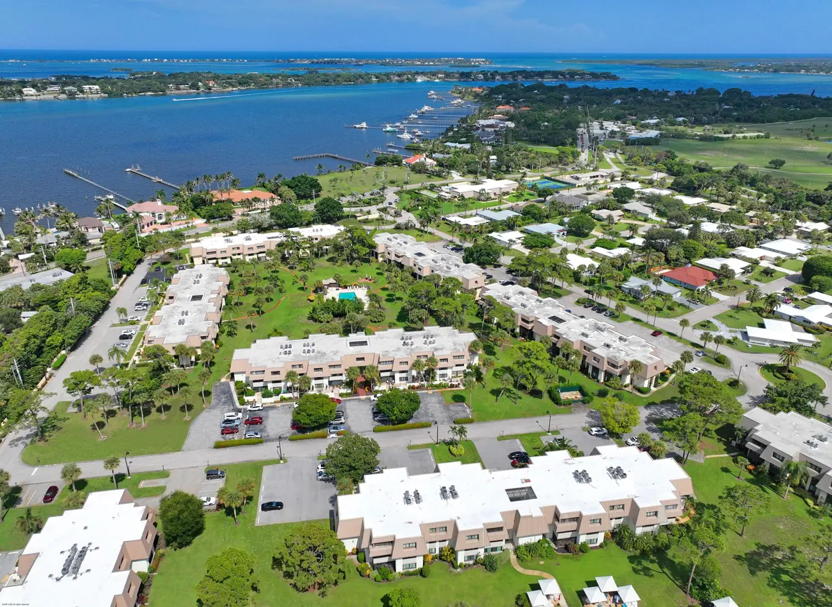 1800 SE Saint Lucie Blvd Bldg 6 Unit 201 at 1800 SE SAINT LUCIE Boulevard 6-201, Stuart