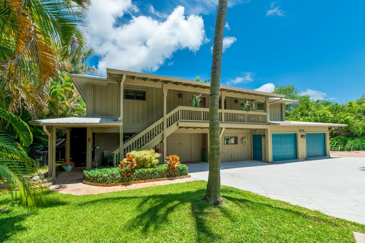 20260522 - 304 SW Indian Groves Dr - MR- at 304 SW INDIAN GROVES Drive, Stuart