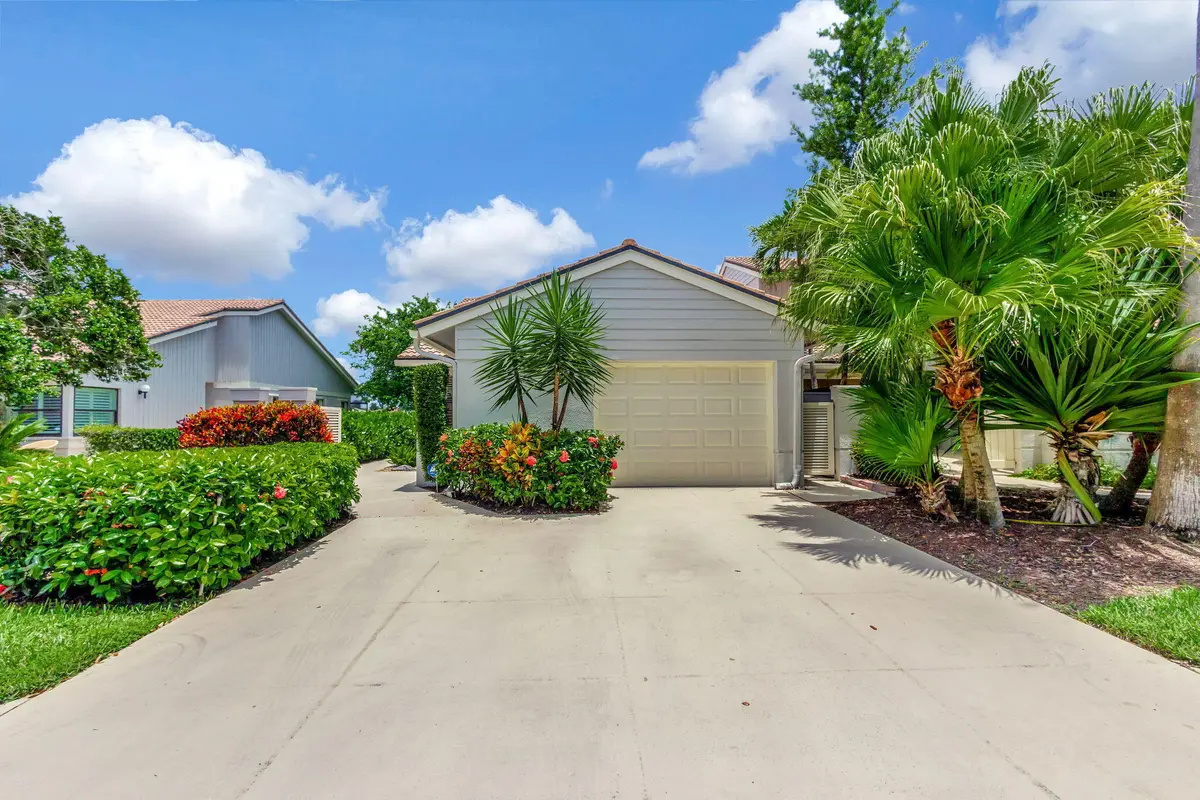 Exterior Front at 523 Prestwick Circle, Palm Beach Gardens
