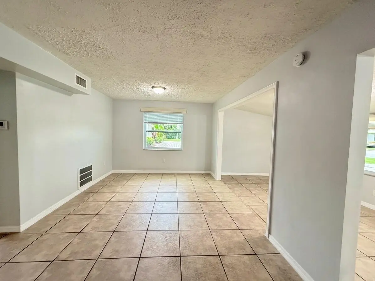 Living room at 1480 6th Avenue, Vero Beach