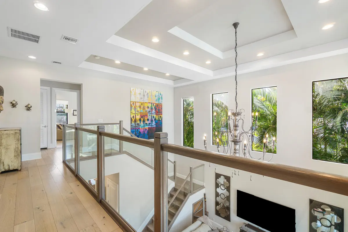 5CC95877-D458-4FC2-804F-643D4F49E334_1_1 at 351 E BOCA RATON Road, Boca Raton
