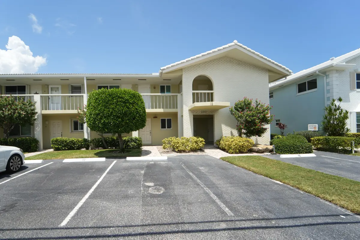 Lighthouse Point a-12 at 2311 NE 36th Street 2G, Lighthouse Point