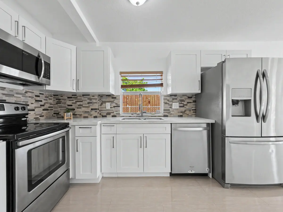 IMG_9587 at 1880 NW 65TH Street, Miami