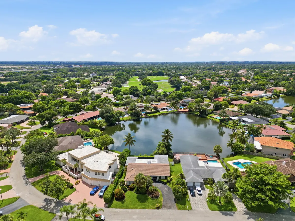 007_ListerPros at 613 SEA TURTLE Way, Plantation