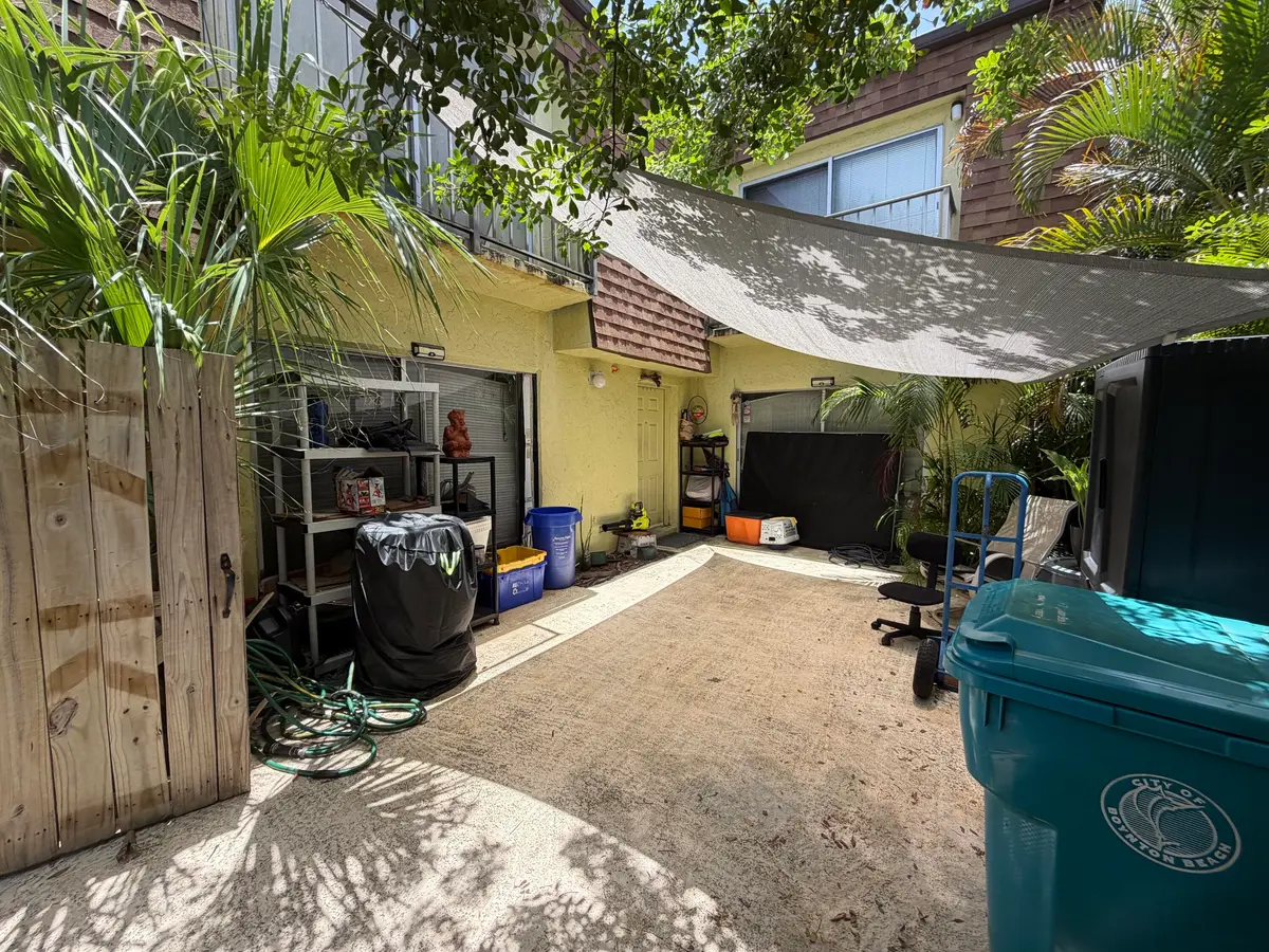 IMG_0940 at 2623 SE 5TH Circle, Boynton Beach