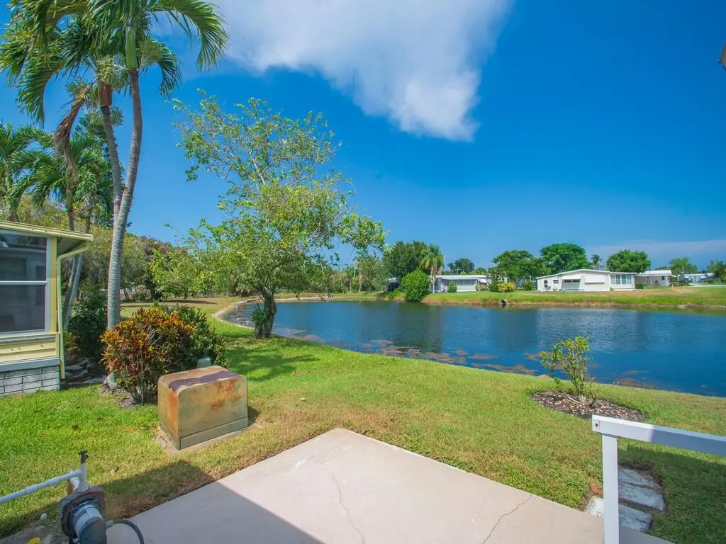 View at 44 Village Lane, Jensen Beach