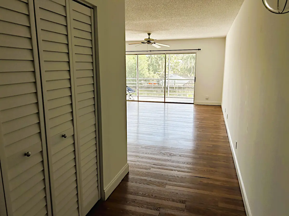 Entrance Foyer at 342 Southwind Drive 203, North Palm Beach