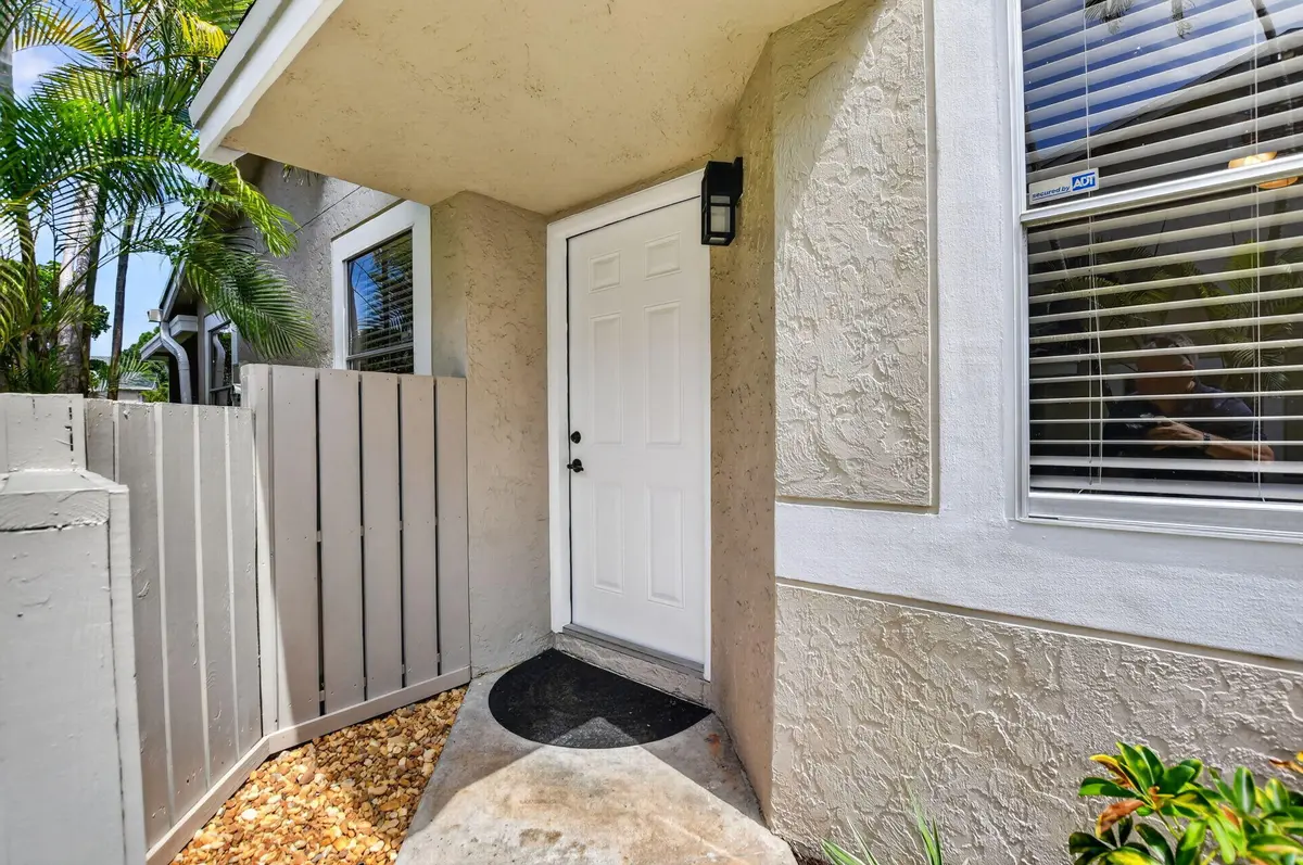 4-web-or-mls-DSC_6456 at 1971 Discovery Circle, Deerfield Beach