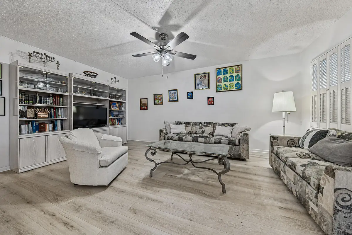 andrade-13 ir at 4001 UPMINSTER J 4001, Deerfield Beach