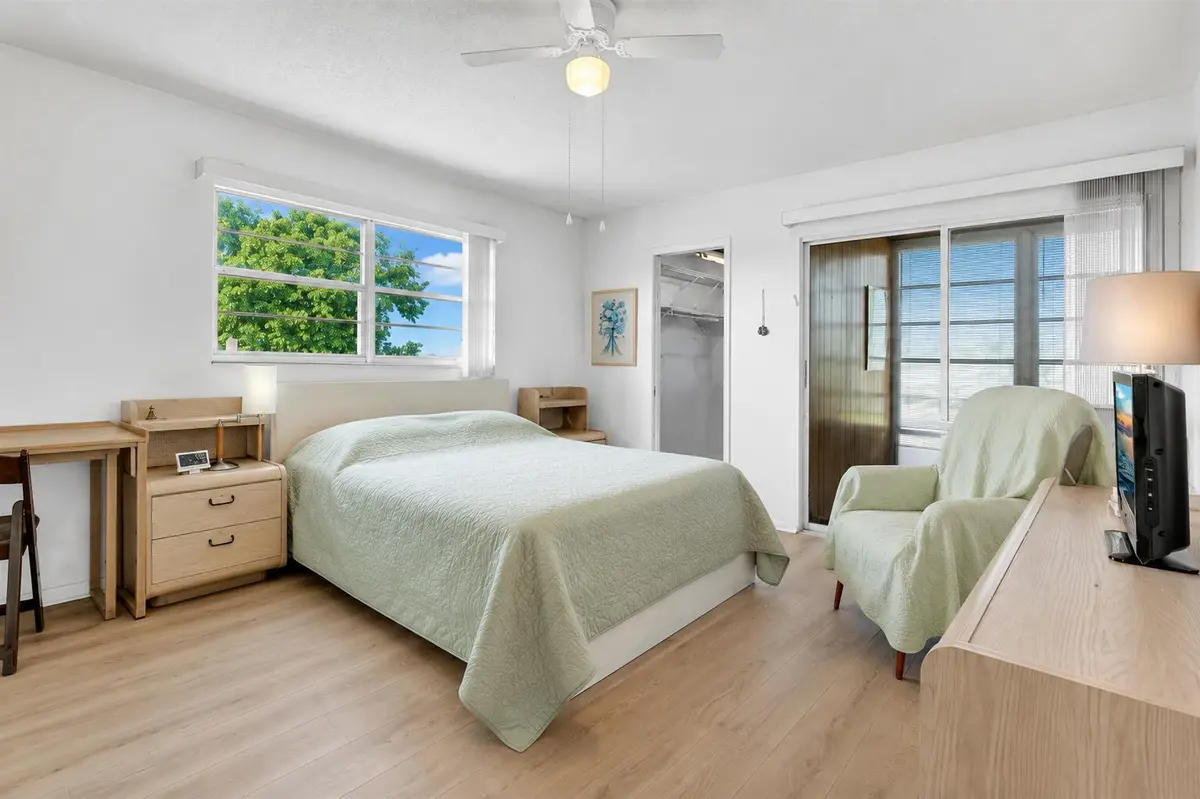 B98DF279-F8B4-48E9-8C44-87C26D1EA503 at 4001 UPMINSTER J 4001, Deerfield Beach