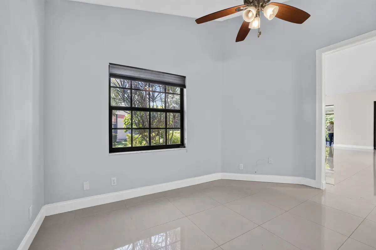 9-web-or-mls-_14A2327 at 7548 Lexington Club Boulevard Apt A, Delray Beach