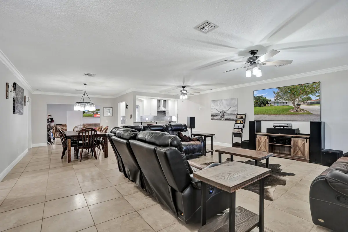 DSC07648 at 4321 SW 73RD Terrace, Davie