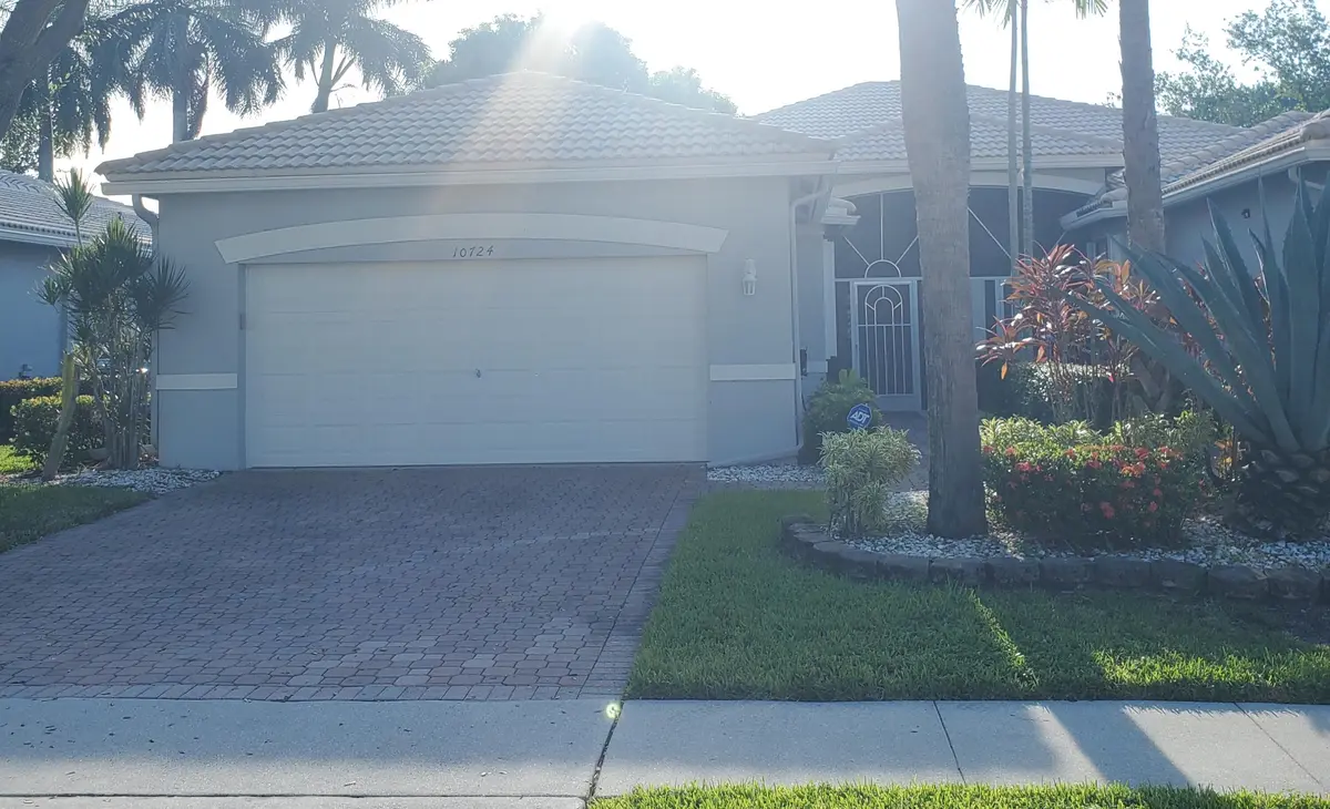 Front1 at 10724 ROYAL CARIBBEAN Circle, Boynton Beach