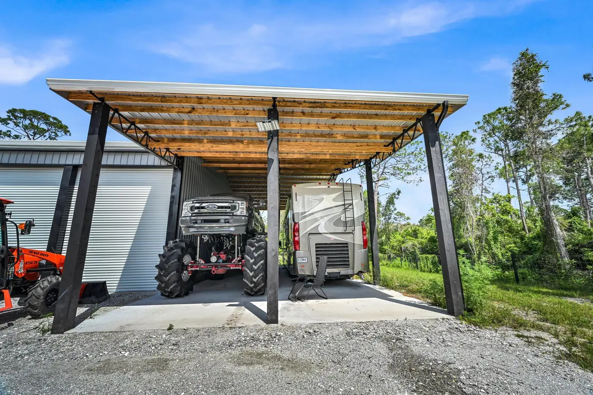 Z63_3634 at 5224 Southwind Trail, Fort Pierce