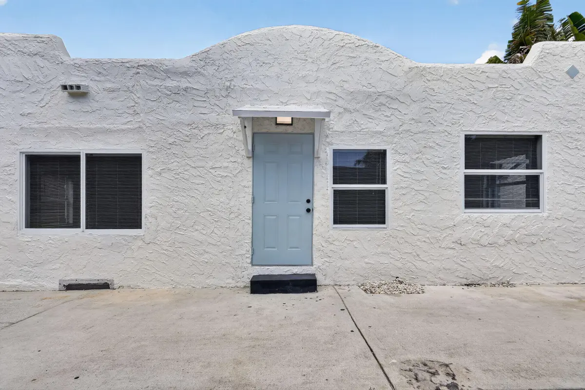 6-web-or-mls-_14A0780 at 516 Independence Road 1, West Palm Beach