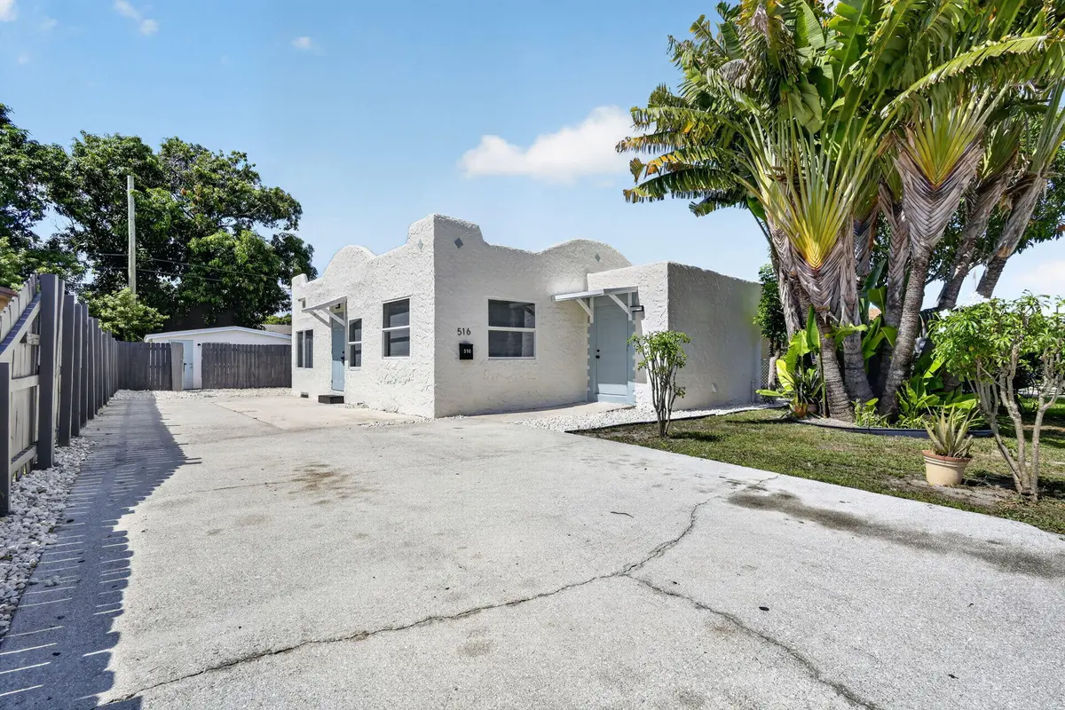1-web-or-mls-_14A0570 at 516 Independence Road 1, West Palm Beach